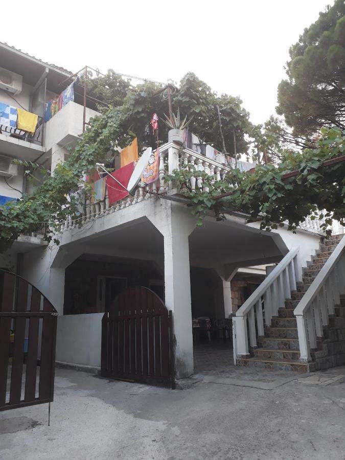 Vila Ruska Prčanj エクステリア 写真